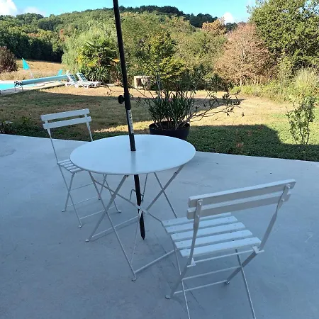 La Taniere Classe 3 Etoiles Avec Terrasse Et Piscine Holiday home *