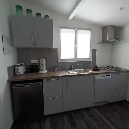 La Taniere Classe 3 Etoiles Avec Terrasse Et Piscine Prázdninový dům *