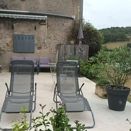 Prázdninový dům La Taniere Classe 3 Etoiles Avec Terrasse Et Piscine *
